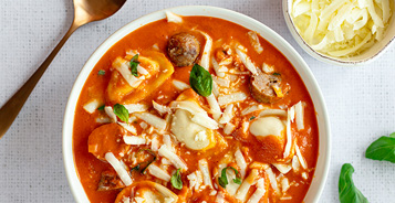 Tomato basil pierogy soup