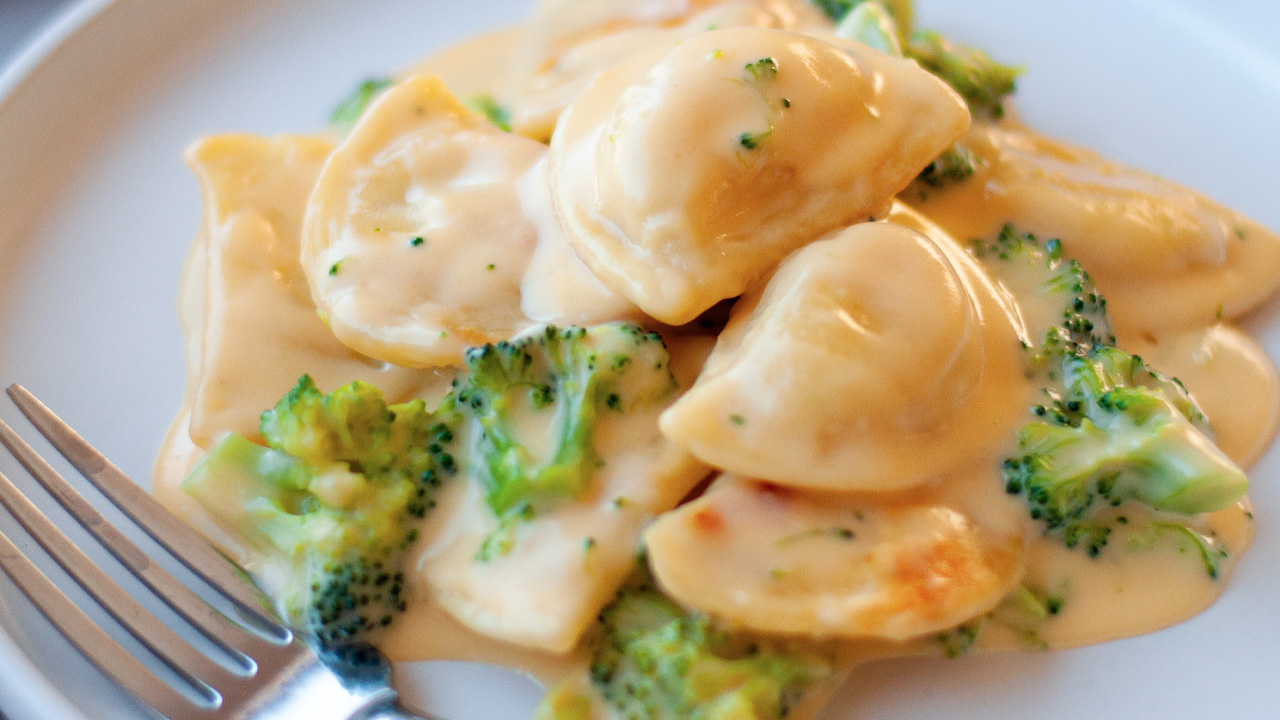 Pierogy Broccoli Mac & Cheese